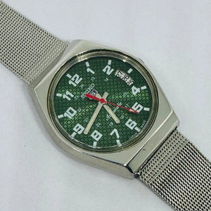 Seiko 5 Vintage Workhorse – Refurbished & Reliable National Watches
