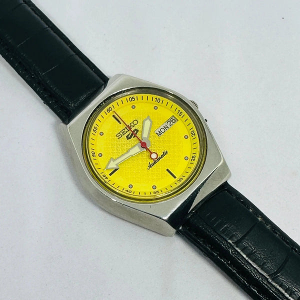Seiko 5 Vintage Quartz (if applicable) – Refurbished Rare Model National Watches