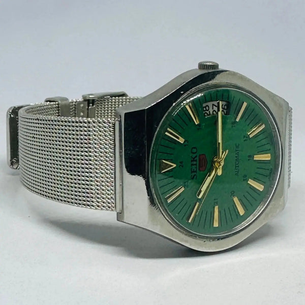Seiko 5 Vintage Field Watch – Refurbished Tough & Authentic National Watches