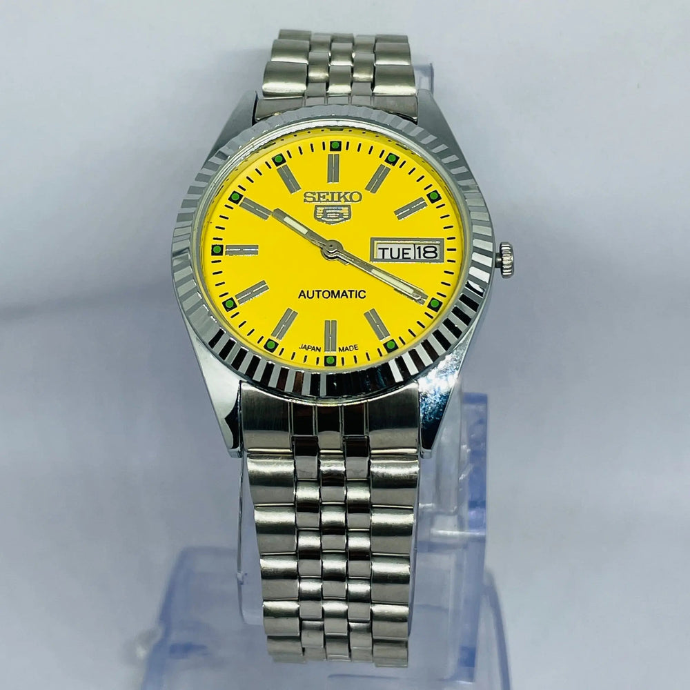 Seiko 5 Vintage Automatic Japan made Original Movement – 17 Jewels Refurbished Watch National Watches