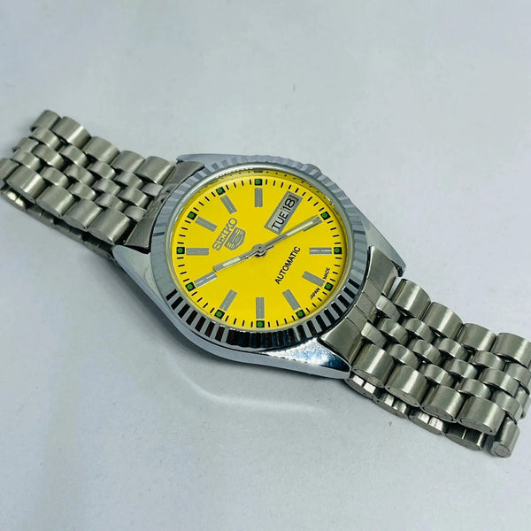 Seiko 5 Vintage Automatic Japan made Original Movement – 17 Jewels Refurbished Watch National Watches