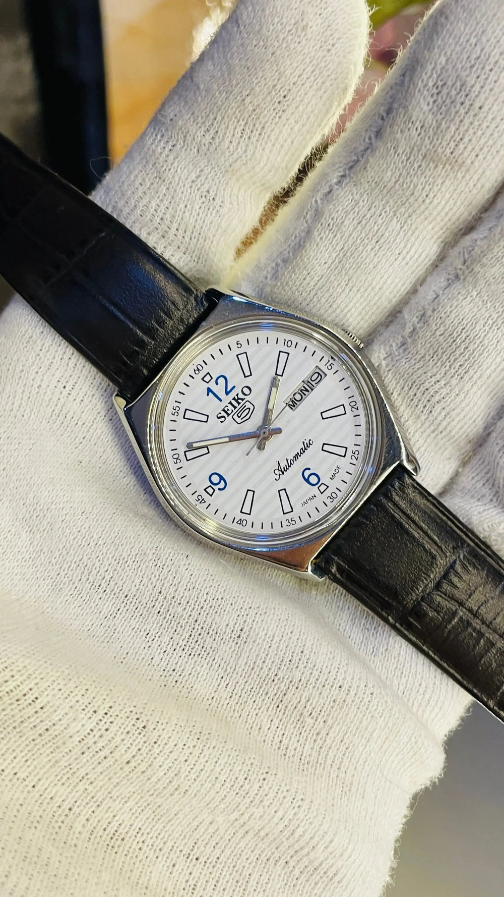 Seiko 5 Automatic 17 Jewels – Refurbished Japan Collector Watch National Watches