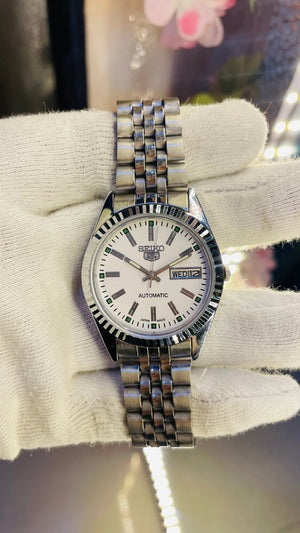 Seiko 5 Automatic Refurbished – Authentic Vintage Mechanical - National Watches