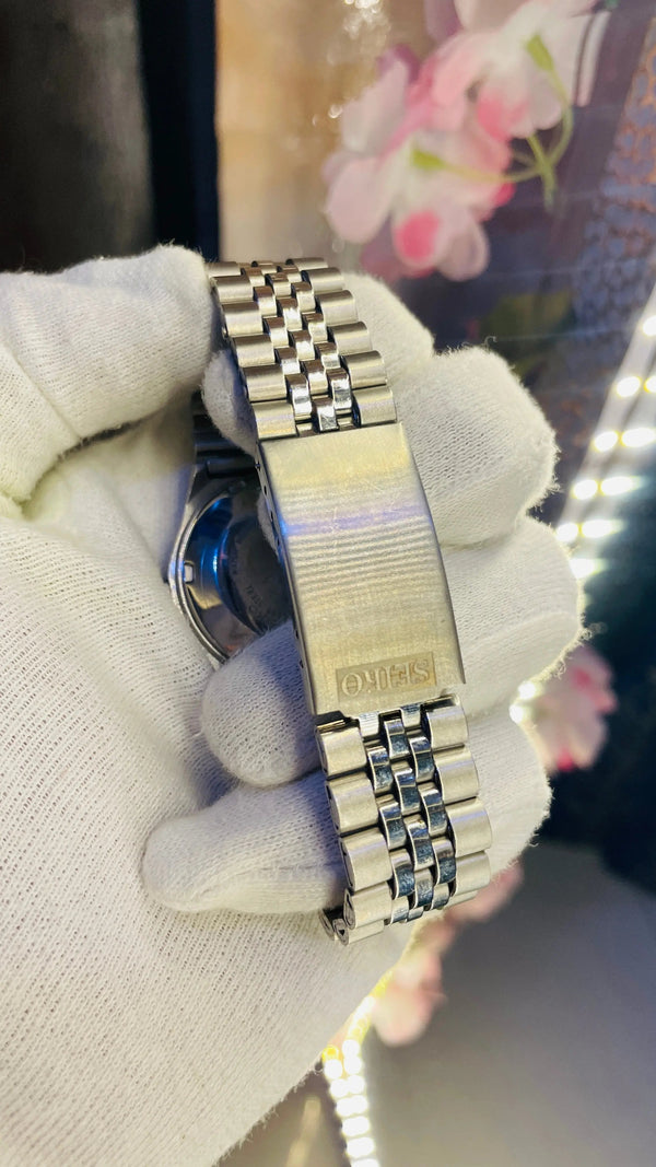 Seiko 5 Automatic Refurbished – Authentic Movement Guaranteed - National Watches