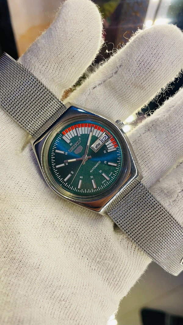 Seiko 5 Automatic Vintage Watch – 17 Jewels Authentic Parts National Watches