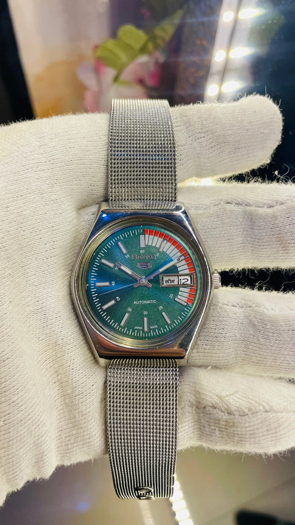 Seiko 5 Automatic Vintage Watch – 17 Jewels Authentic Parts National Watches