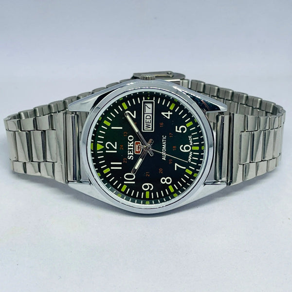 Seiko 5 Automatic Vintage – 17 Jewels Authentic Movement working condition watch National Watches