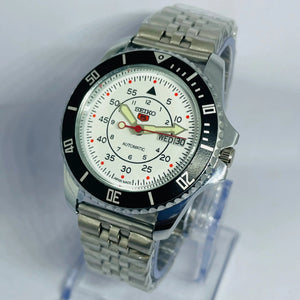 Seiko 5 Sports Mechanical Automatic with Rotating Bezel Original Movement Vintage Classic – 17 Jewels Refurbished watch National Watches