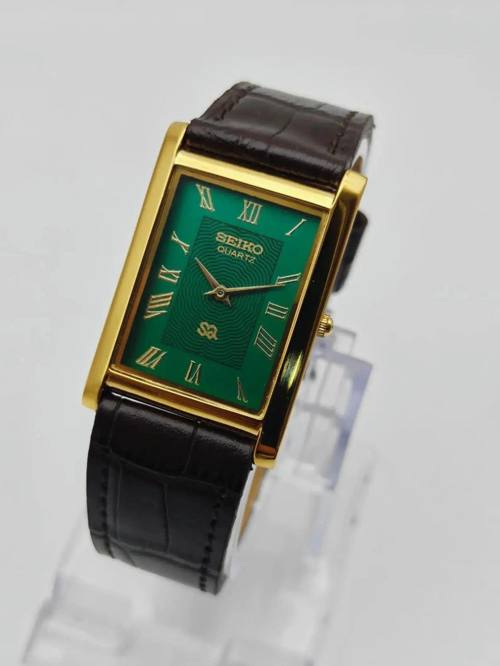 Seiko Vintage Tank Quartz Watch – Stylish Formal Watch for Men National Watches