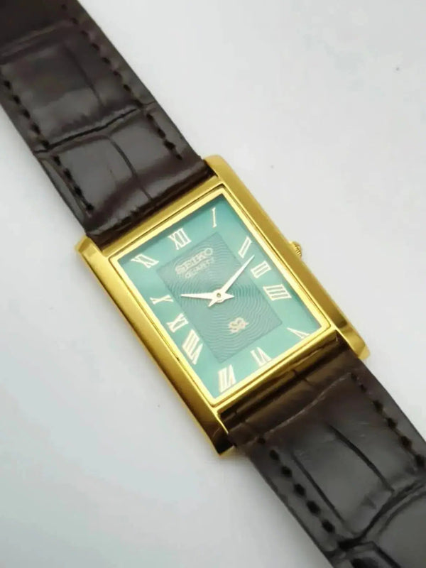 Seiko Vintage Tank Quartz Watch – Stylish Formal Watch for Men National Watches