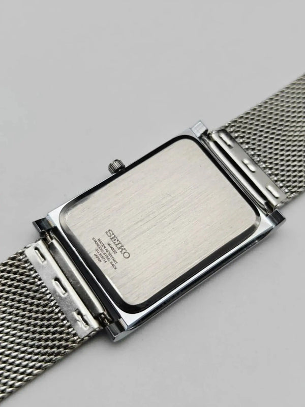 Seiko Vintage Rectangular Quartz Watch – Classic Formal Men Watch National Watches