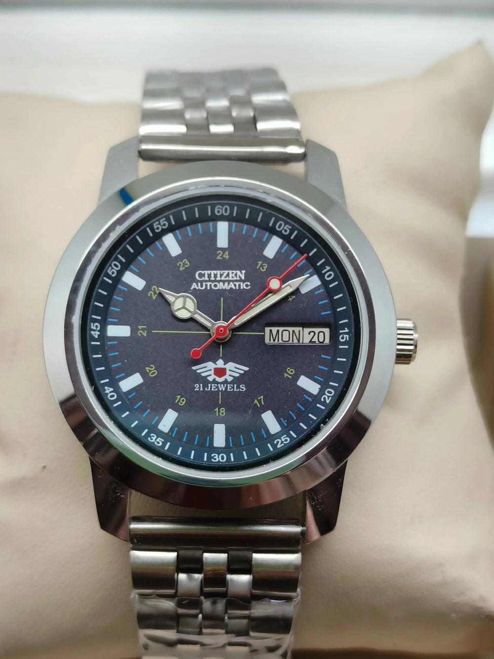 Citizen Eagle 7 Automatic Watch – Stainless Steel Vintage National Watches