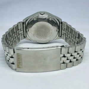 Seiko 5 Automatic 17 Jewels with Authentic Japan movement Vintage Watch National Watches